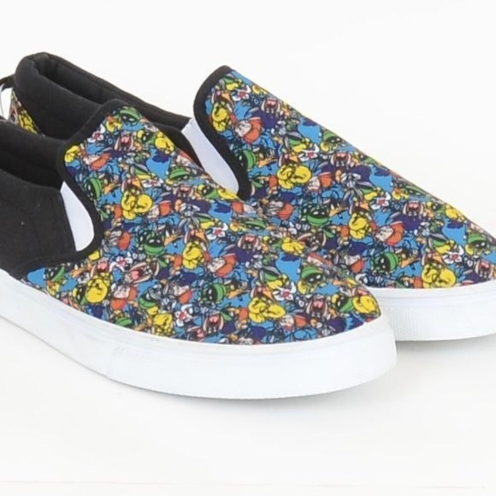 Looney Toons Men's 12 Bugs Bunny Tweety Bird Elmer Slip on Low-Top Sneakers